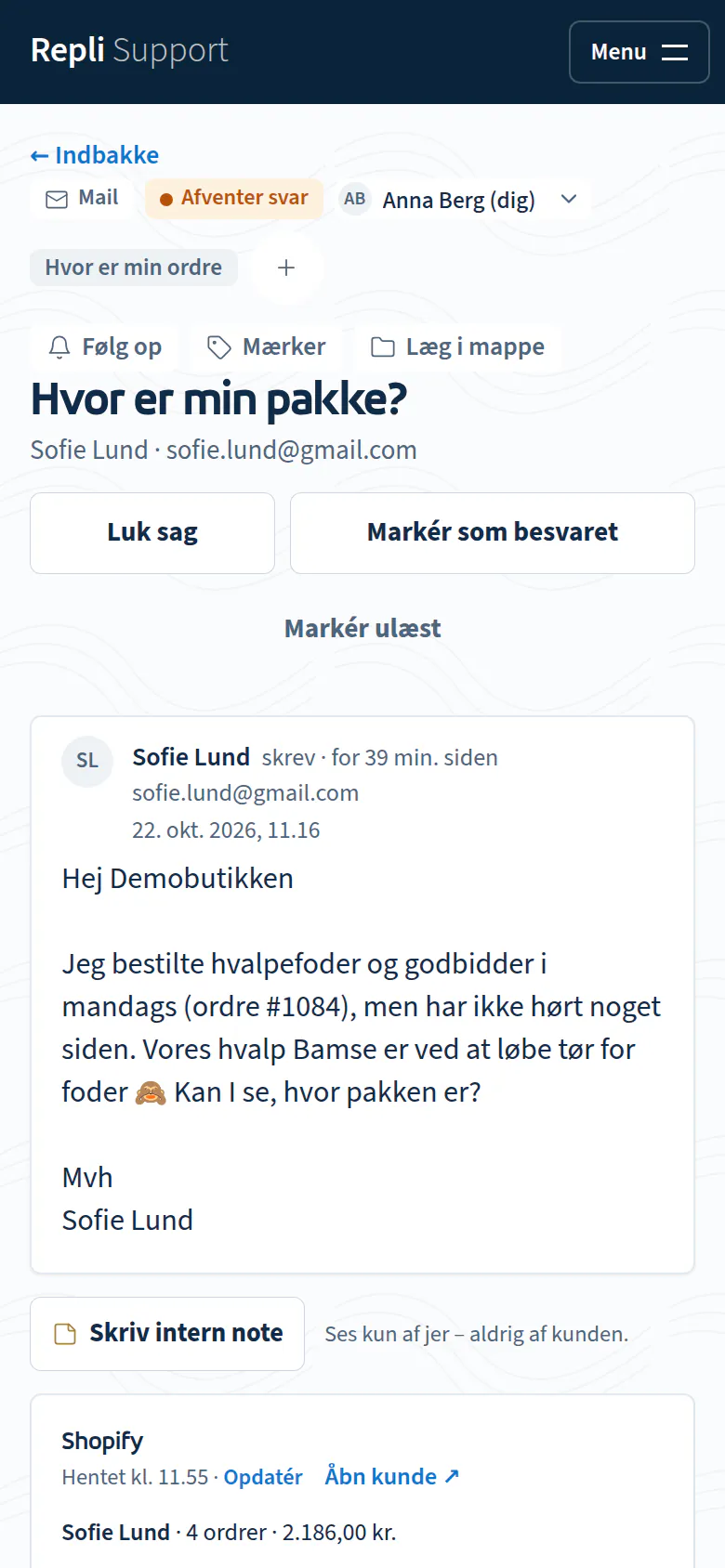 En sag med ordren fra Shopify på en mobil